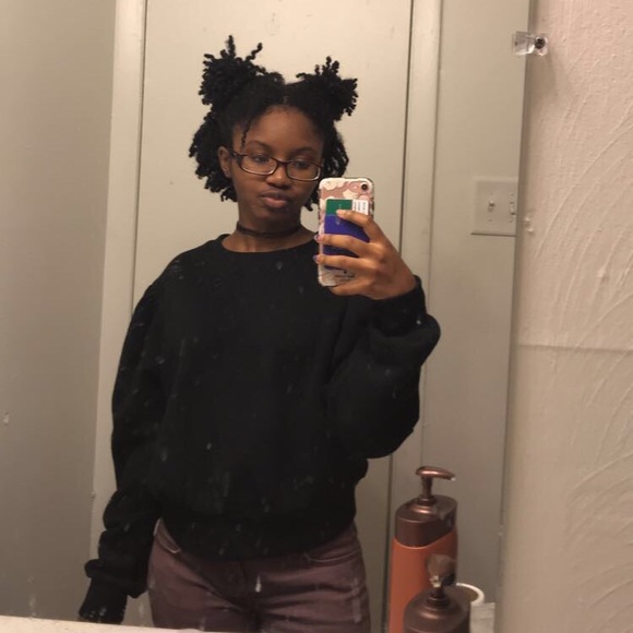 Meet the Posher - Picture 2 of 4